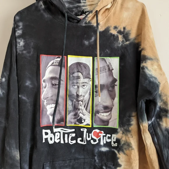 🆕🌿OVERSIZED GRAPHIC SWEATER🌿 - Picture 3 of 6